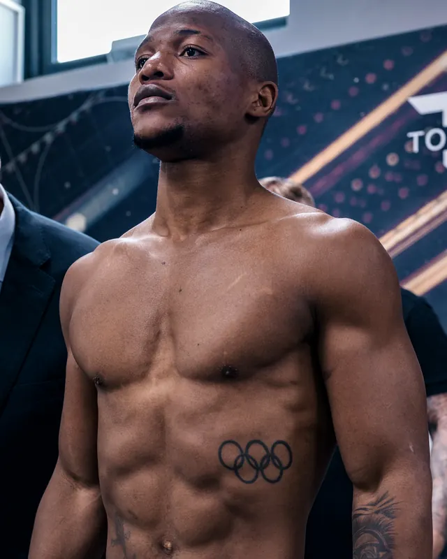 Tiago Muxanga at a weigh-in